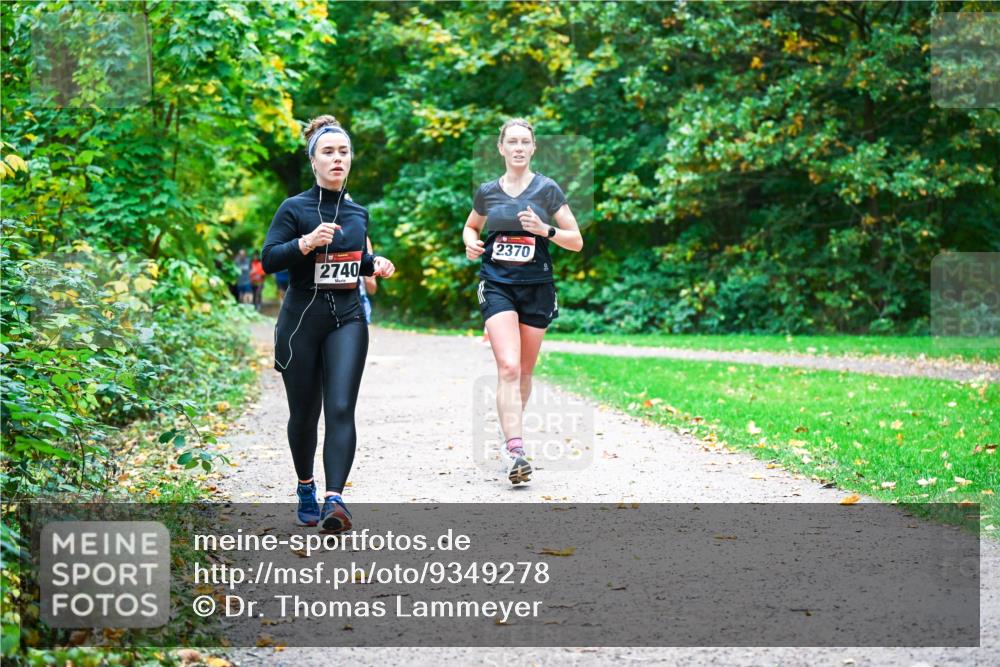 12.10.2025 - Bramfelder Halbmarathon 2025 Dr. Thomas Lammeyer http://msf.ph/oto/9349278 12.10.2025 10:30:11 Laufen 2370, 2740 meine-sportfotos.de
