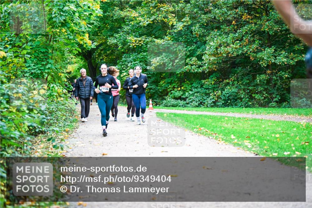 12.10.2025 - Bramfelder Halbmarathon 2025 Dr. Thomas Lammeyer http://msf.ph/oto/9349404 12.10.2025 10:30:42 Laufen  meine-sportfotos.de