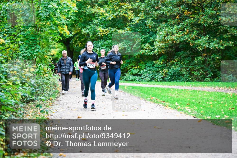 12.10.2025 - Bramfelder Halbmarathon 2025 Dr. Thomas Lammeyer http://msf.ph/oto/9349412 12.10.2025 10:30:43 Laufen 2956, 2405 meine-sportfotos.de