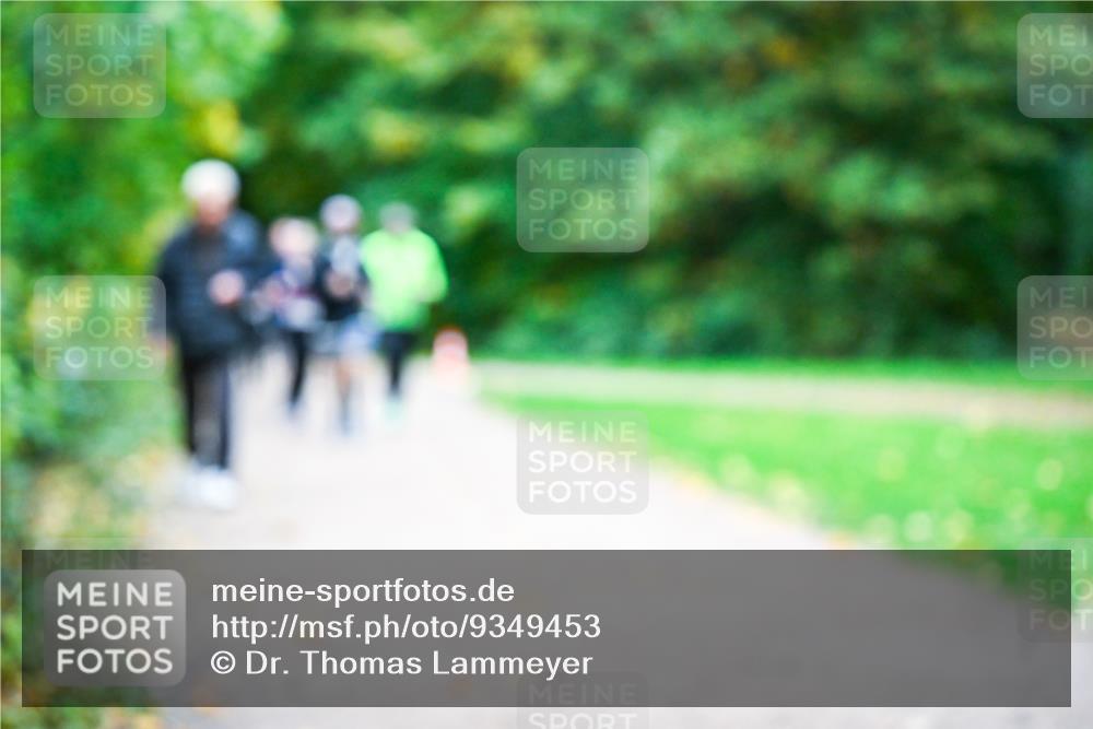12.10.2025 - Bramfelder Halbmarathon 2025 Dr. Thomas Lammeyer http://msf.ph/oto/9349453 12.10.2025 10:30:50 Laufen  meine-sportfotos.de