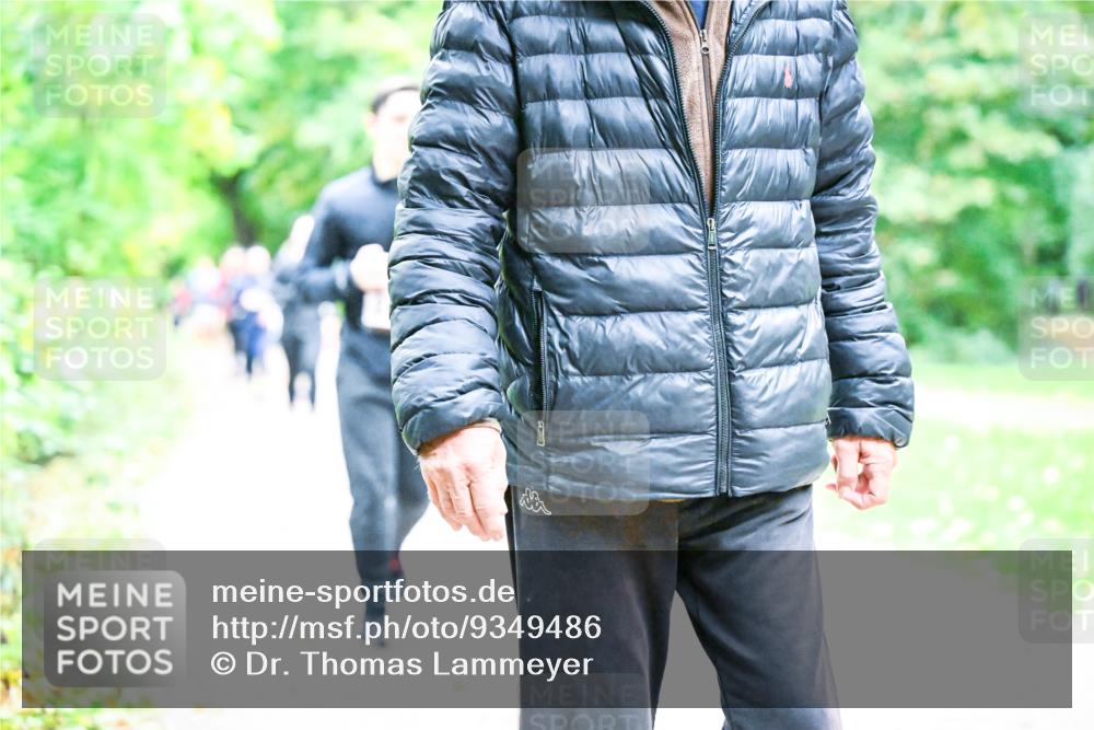 12.10.2025 - Bramfelder Halbmarathon 2025 Dr. Thomas Lammeyer http://msf.ph/oto/9349486 12.10.2025 10:30:59 Laufen  meine-sportfotos.de