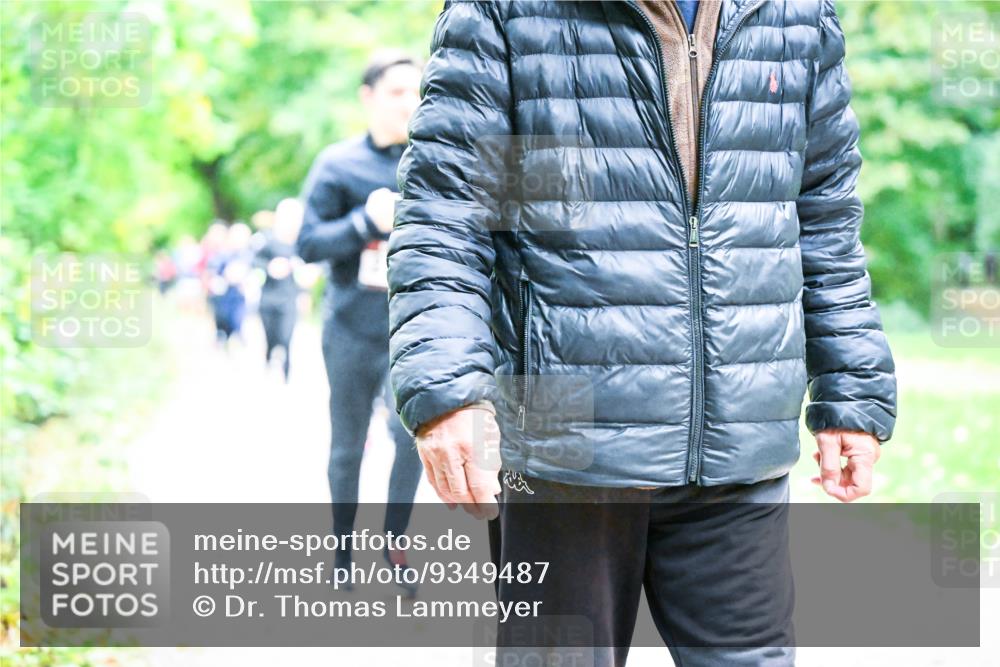 12.10.2025 - Bramfelder Halbmarathon 2025 Dr. Thomas Lammeyer http://msf.ph/oto/9349487 12.10.2025 10:30:59 Laufen  meine-sportfotos.de