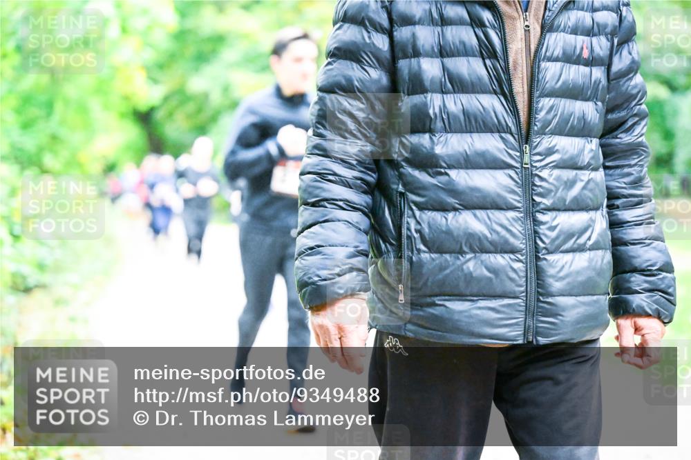 12.10.2025 - Bramfelder Halbmarathon 2025 Dr. Thomas Lammeyer http://msf.ph/oto/9349488 12.10.2025 10:30:59 Laufen  meine-sportfotos.de