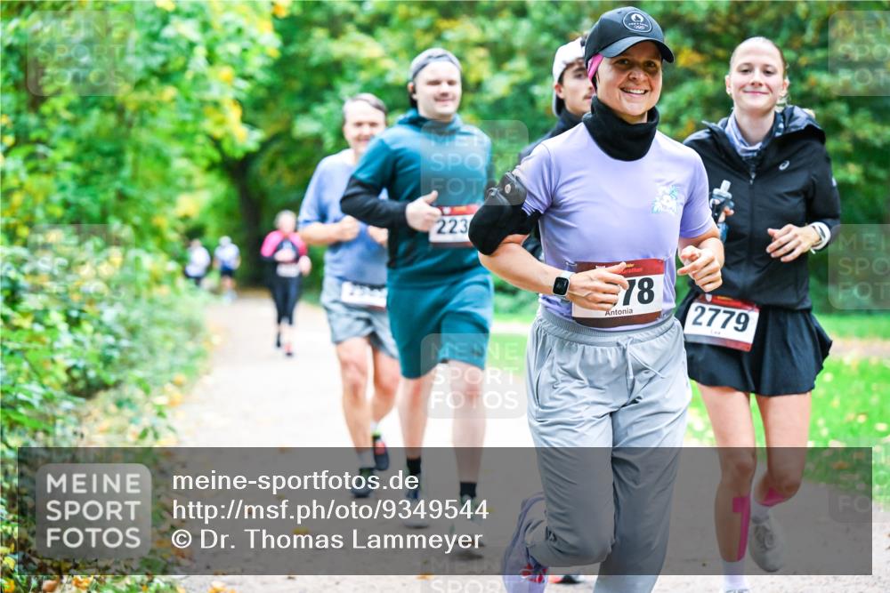 12.10.2025 - Bramfelder Halbmarathon 2025 Dr. Thomas Lammeyer http://msf.ph/oto/9349544 12.10.2025 10:31:10 Laufen 223, 78, 2779 meine-sportfotos.de