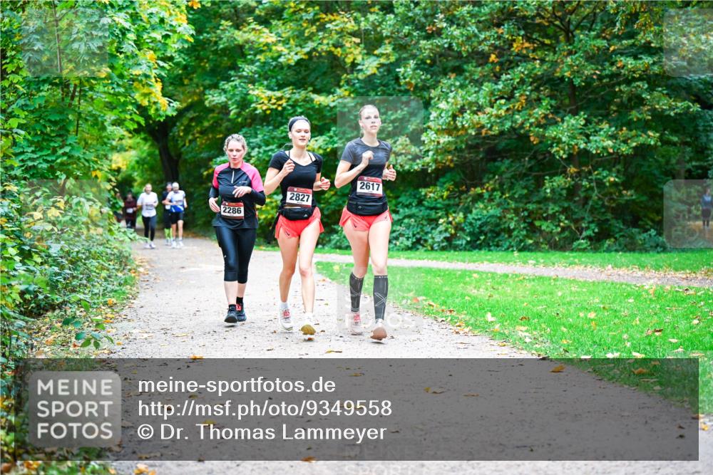 12.10.2025 - Bramfelder Halbmarathon 2025 Dr. Thomas Lammeyer http://msf.ph/oto/9349558 12.10.2025 10:31:13 Laufen 2286, 2827, 2617 meine-sportfotos.de