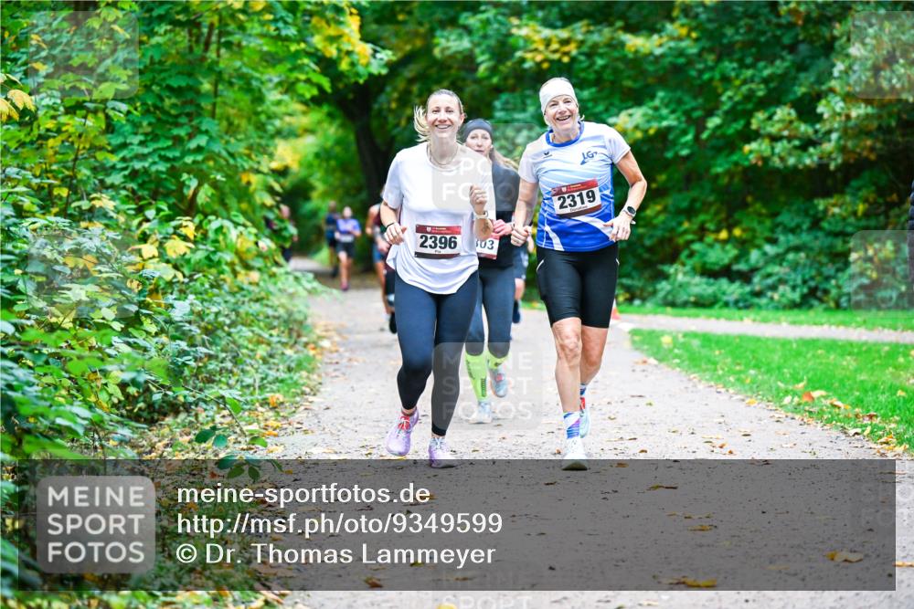 12.10.2025 - Bramfelder Halbmarathon 2025 Dr. Thomas Lammeyer http://msf.ph/oto/9349599 12.10.2025 10:31:23 Laufen 2396, 03, 2319 meine-sportfotos.de
