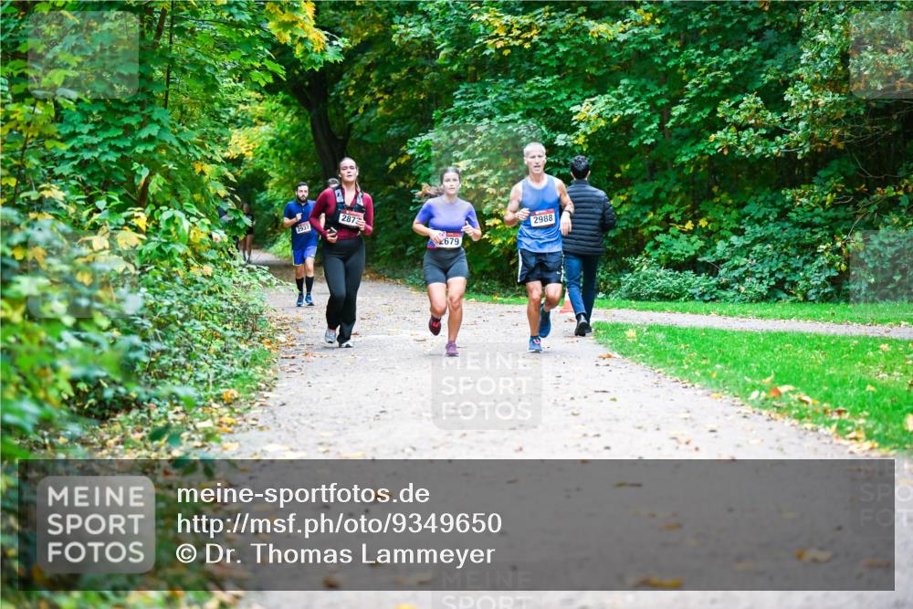 12.10.2025 - Bramfelder Halbmarathon 2025 Dr. Thomas Lammeyer http://msf.ph/oto/9349650 12.10.2025 10:31:34 Laufen 2937, 287, 2988, 2679 meine-sportfotos.de