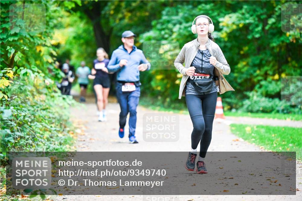 12.10.2025 - Bramfelder Halbmarathon 2025 Dr. Thomas Lammeyer http://msf.ph/oto/9349740 12.10.2025 10:31:50 Laufen  meine-sportfotos.de