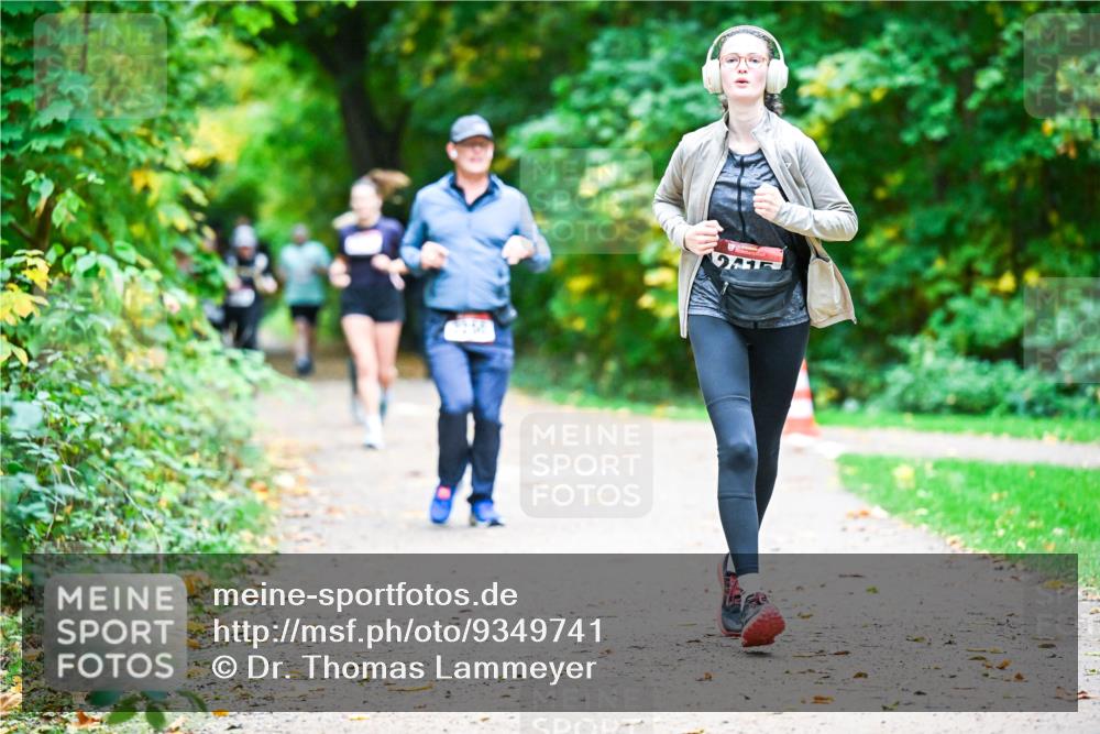 12.10.2025 - Bramfelder Halbmarathon 2025 Dr. Thomas Lammeyer http://msf.ph/oto/9349741 12.10.2025 10:31:50 Laufen  meine-sportfotos.de