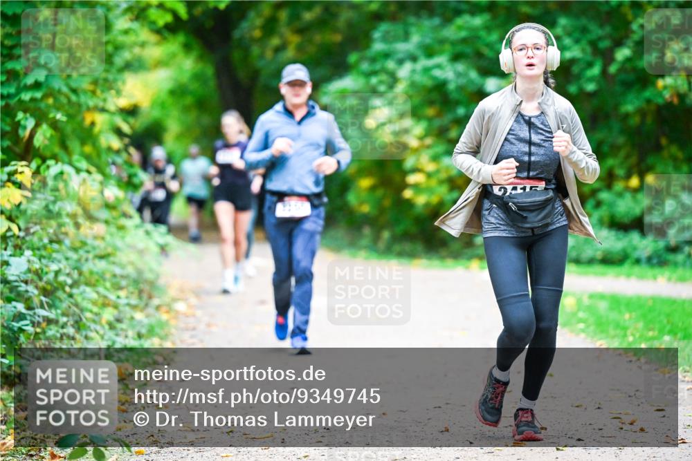 12.10.2025 - Bramfelder Halbmarathon 2025 Dr. Thomas Lammeyer http://msf.ph/oto/9349745 12.10.2025 10:31:51 Laufen  meine-sportfotos.de