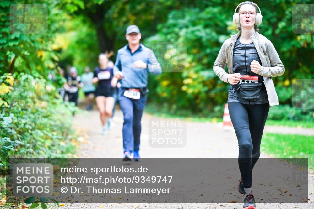 12.10.2025 - Bramfelder Halbmarathon 2025 Dr. Thomas Lammeyer http://msf.ph/oto/9349747 12.10.2025 10:31:51 Laufen  meine-sportfotos.de