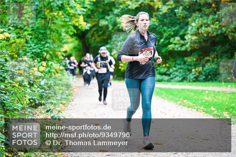 12.10.2025 - Bramfelder Halbmarathon 2025 Dr. Thomas Lammeyer http://msf.ph/oto/9349796 12.10.2025 10:32:01 Laufen  meine-sportfotos.de