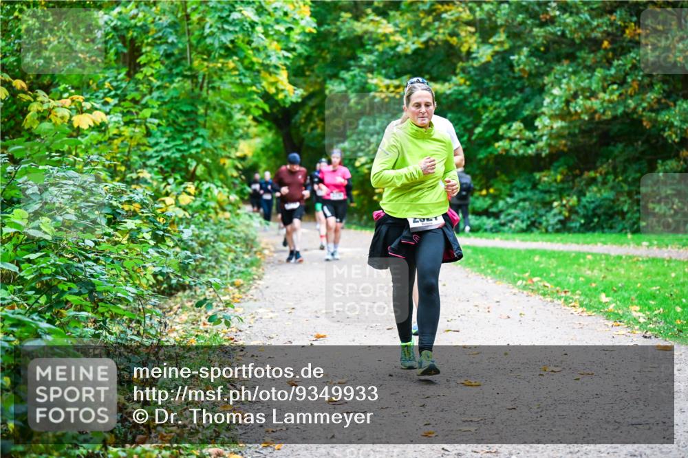 12.10.2025 - Bramfelder Halbmarathon 2025 Dr. Thomas Lammeyer http://msf.ph/oto/9349933 12.10.2025 10:32:23 Laufen  meine-sportfotos.de