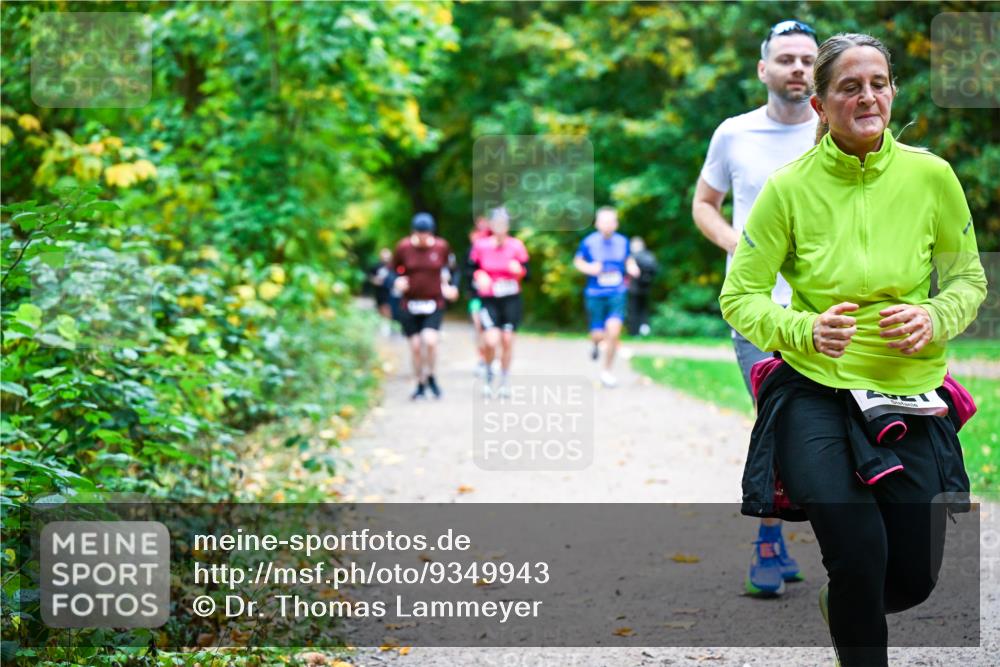 12.10.2025 - Bramfelder Halbmarathon 2025 Dr. Thomas Lammeyer http://msf.ph/oto/9349943 12.10.2025 10:32:25 Laufen  meine-sportfotos.de