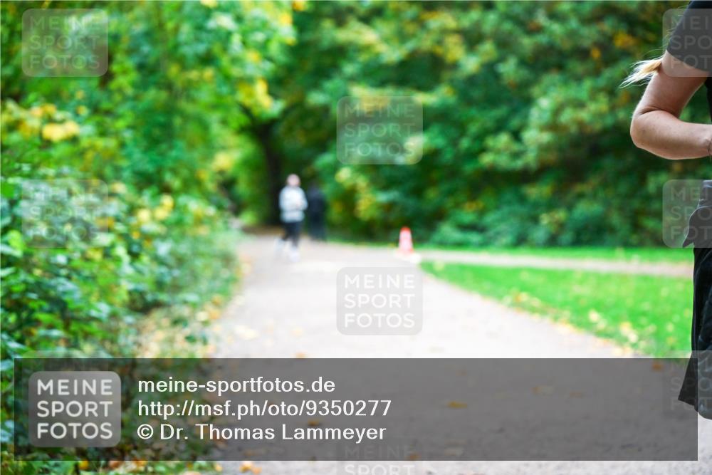 12.10.2025 - Bramfelder Halbmarathon 2025 Dr. Thomas Lammeyer http://msf.ph/oto/9350277 12.10.2025 10:33:28 Laufen  meine-sportfotos.de