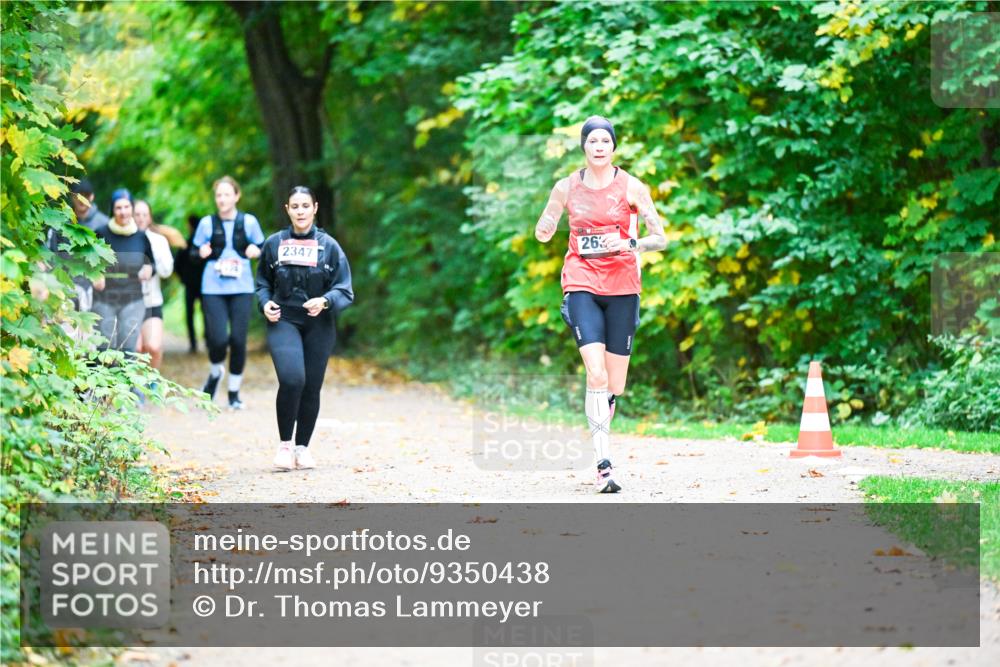 12.10.2025 - Bramfelder Halbmarathon 2025 Dr. Thomas Lammeyer http://msf.ph/oto/9350438 12.10.2025 10:34:11 Laufen 263, 2347 meine-sportfotos.de