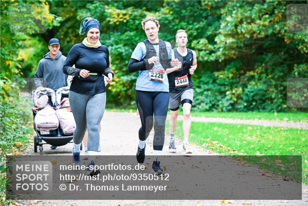 12.10.2025 - Bramfelder Halbmarathon 2025 Dr. Thomas Lammeyer http://msf.ph/oto/9350512 12.10.2025 10:34:25 Laufen 2226, 2448 meine-sportfotos.de