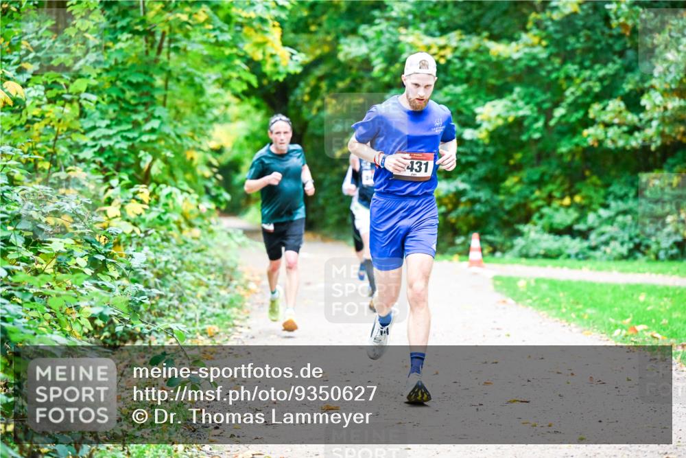 12.10.2025 - Bramfelder Halbmarathon 2025 Dr. Thomas Lammeyer http://msf.ph/oto/9350627 12.10.2025 10:34:57 Laufen 431, 227 meine-sportfotos.de