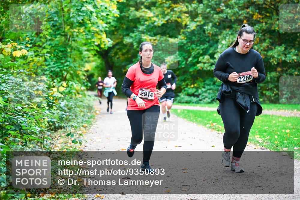 12.10.2025 - Bramfelder Halbmarathon 2025 Dr. Thomas Lammeyer http://msf.ph/oto/9350893 12.10.2025 10:36:19 Laufen 2265, 2914 meine-sportfotos.de