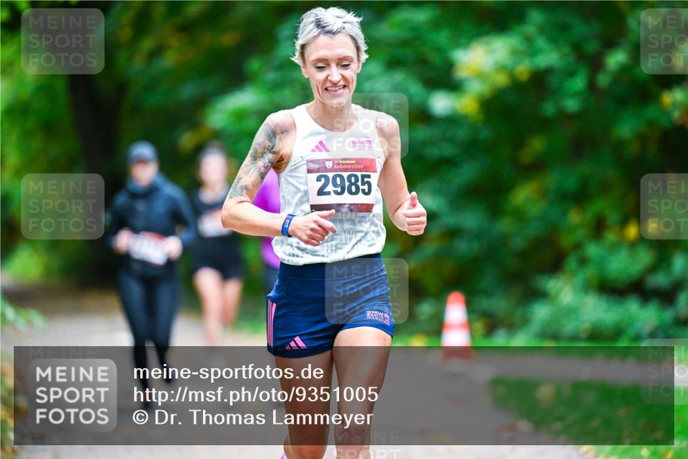 12.10.2025 - Bramfelder Halbmarathon 2025 Dr. Thomas Lammeyer http://msf.ph/oto/9351005 12.10.2025 10:37:00 Laufen 34, 2985 meine-sportfotos.de