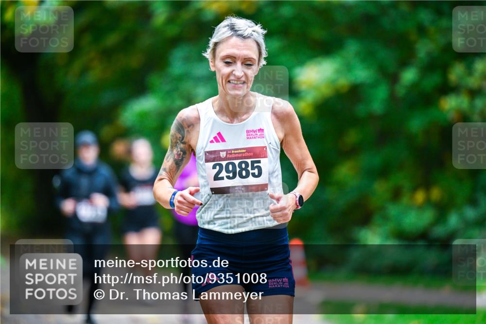 12.10.2025 - Bramfelder Halbmarathon 2025 Dr. Thomas Lammeyer http://msf.ph/oto/9351008 12.10.2025 10:37:01 Laufen 34, 2985 meine-sportfotos.de