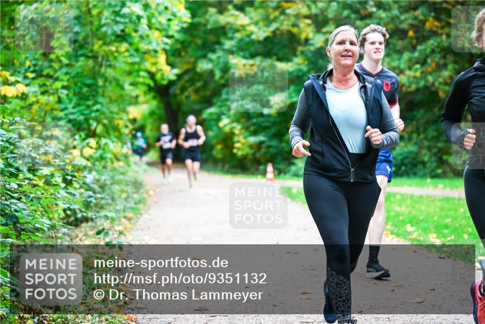 12.10.2025 - Bramfelder Halbmarathon 2025 Dr. Thomas Lammeyer http://msf.ph/oto/9351132 12.10.2025 10:37:41 Laufen  meine-sportfotos.de