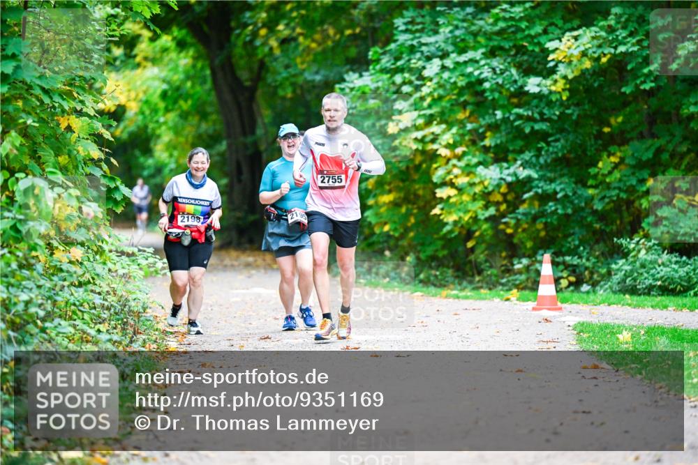 12.10.2025 - Bramfelder Halbmarathon 2025 Dr. Thomas Lammeyer http://msf.ph/oto/9351169 12.10.2025 10:37:50 Laufen 2198, 21, 95, 2755 meine-sportfotos.de