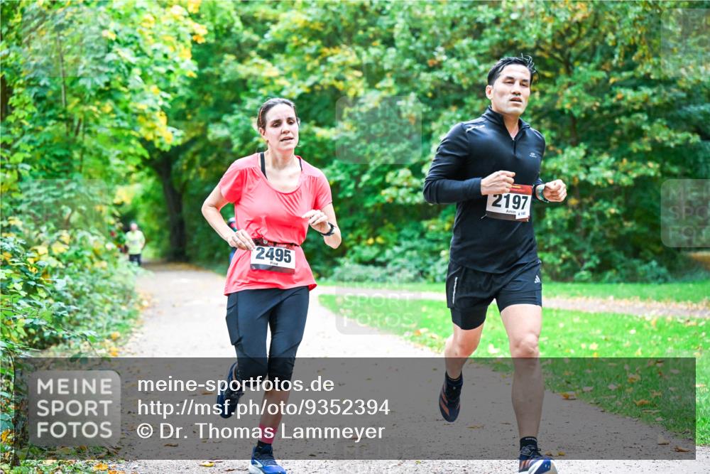 12.10.2025 - Bramfelder Halbmarathon 2025 Dr. Thomas Lammeyer http://msf.ph/oto/9352394 12.10.2025 10:43:31 Laufen 2495, 2197, 140 meine-sportfotos.de