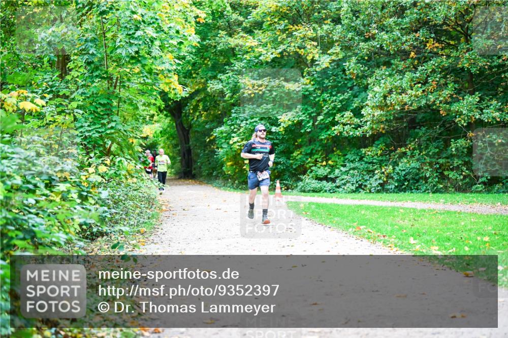 12.10.2025 - Bramfelder Halbmarathon 2025 Dr. Thomas Lammeyer http://msf.ph/oto/9352397 12.10.2025 10:43:32 Laufen  meine-sportfotos.de