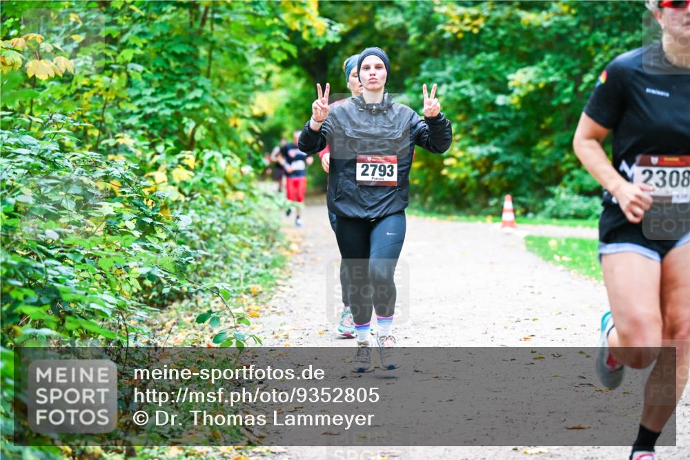 12.10.2025 - Bramfelder Halbmarathon 2025 Dr. Thomas Lammeyer http://msf.ph/oto/9352805 12.10.2025 10:44:55 Laufen 2793, 2308 meine-sportfotos.de