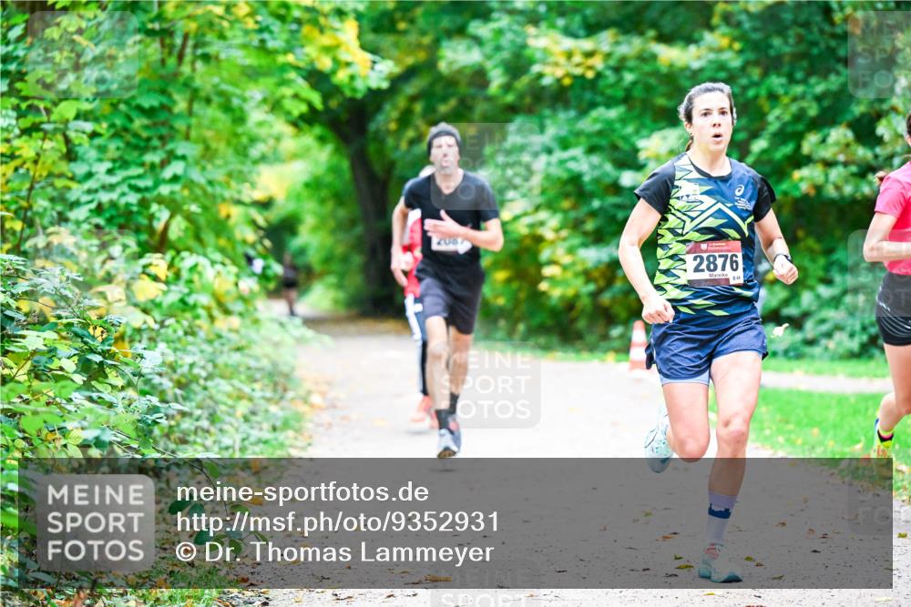 12.10.2025 - Bramfelder Halbmarathon 2025 Dr. Thomas Lammeyer http://msf.ph/oto/9352931 12.10.2025 10:45:20 Laufen 2007, 2876, 844 meine-sportfotos.de