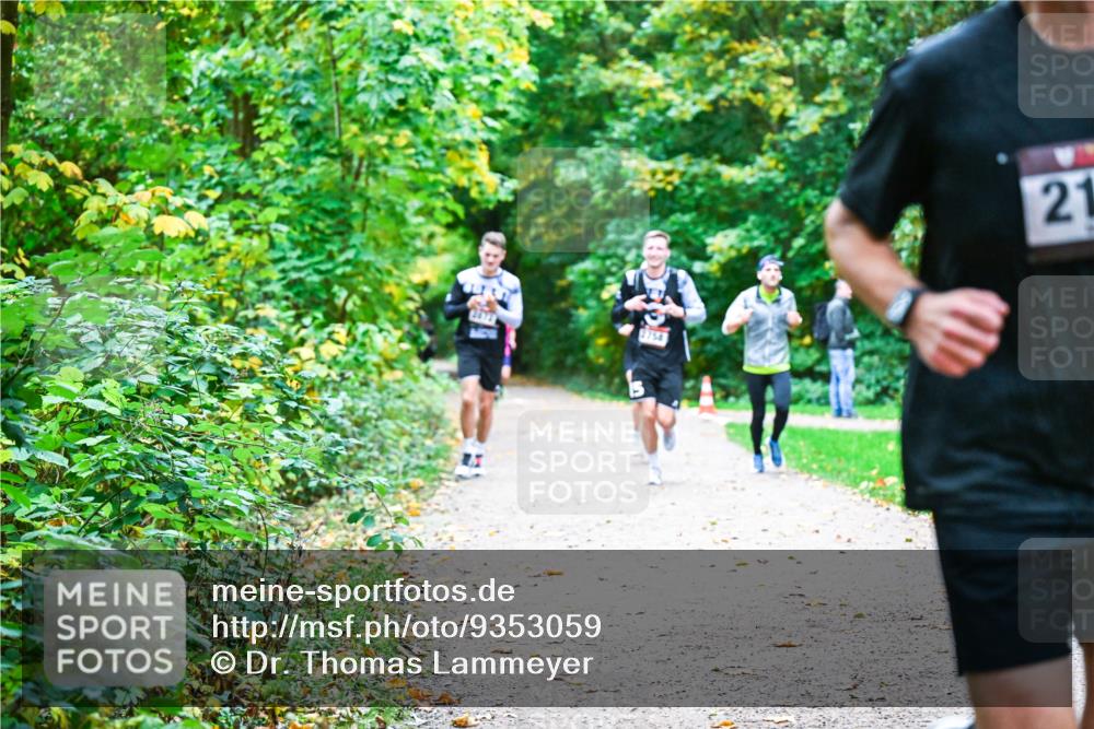 12.10.2025 - Bramfelder Halbmarathon 2025 Dr. Thomas Lammeyer http://msf.ph/oto/9353059 12.10.2025 10:45:45 Laufen 2758, 21 meine-sportfotos.de