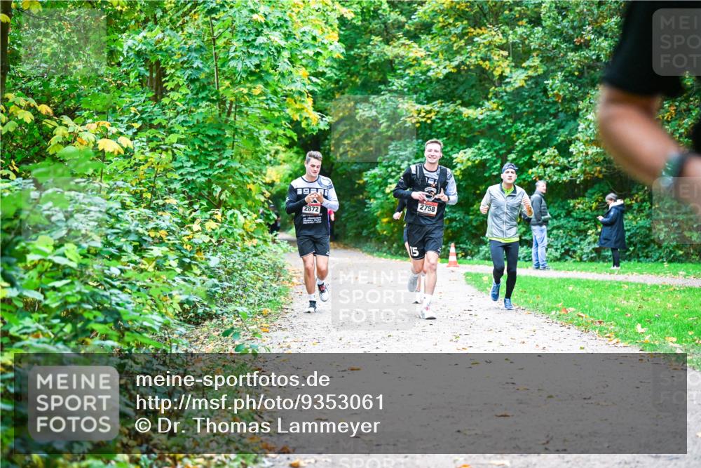 12.10.2025 - Bramfelder Halbmarathon 2025 Dr. Thomas Lammeyer http://msf.ph/oto/9353061 12.10.2025 10:45:45 Laufen  meine-sportfotos.de