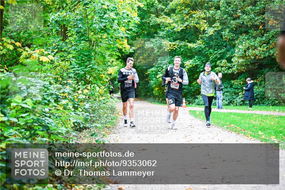 12.10.2025 - Bramfelder Halbmarathon 2025 Dr. Thomas Lammeyer http://msf.ph/oto/9353062 12.10.2025 10:45:46 Laufen 872, 2758, 15 meine-sportfotos.de