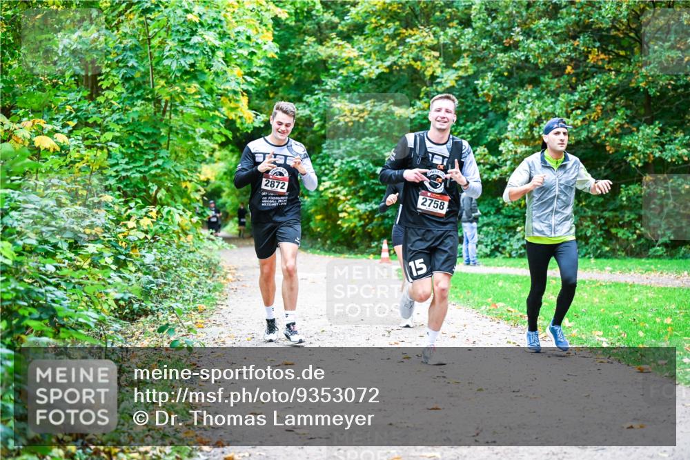 12.10.2025 - Bramfelder Halbmarathon 2025 Dr. Thomas Lammeyer http://msf.ph/oto/9353072 12.10.2025 10:45:47 Laufen 2758, 15 meine-sportfotos.de