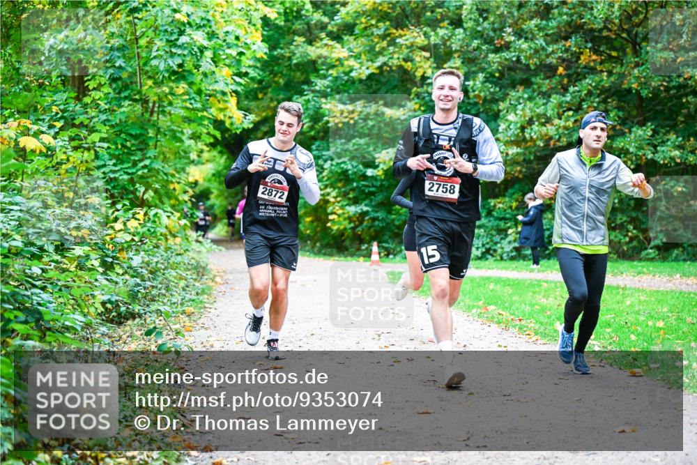 12.10.2025 - Bramfelder Halbmarathon 2025 Dr. Thomas Lammeyer http://msf.ph/oto/9353074 12.10.2025 10:45:47 Laufen 2758, 15 meine-sportfotos.de
