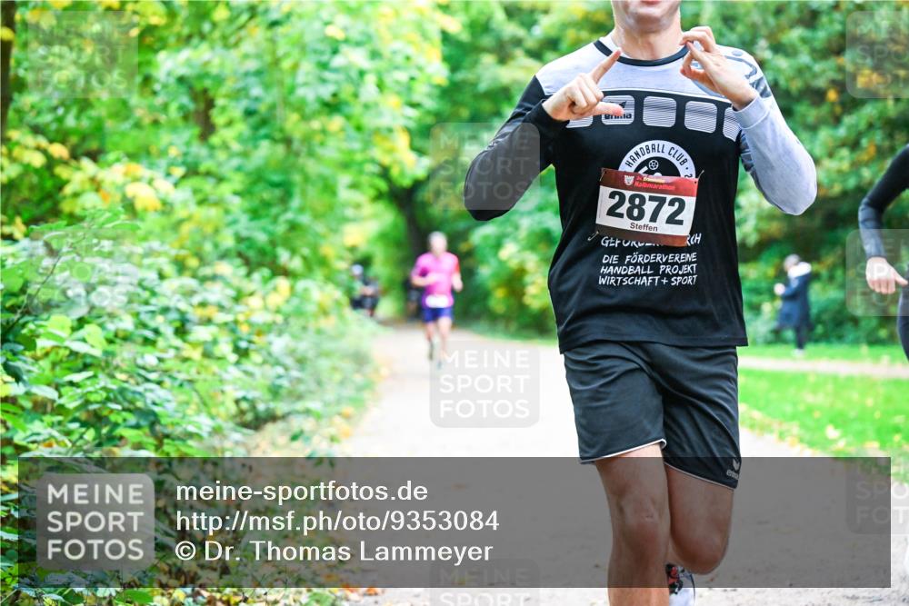 12.10.2025 - Bramfelder Halbmarathon 2025 Dr. Thomas Lammeyer http://msf.ph/oto/9353084 12.10.2025 10:45:49 Laufen 34, 2872 meine-sportfotos.de