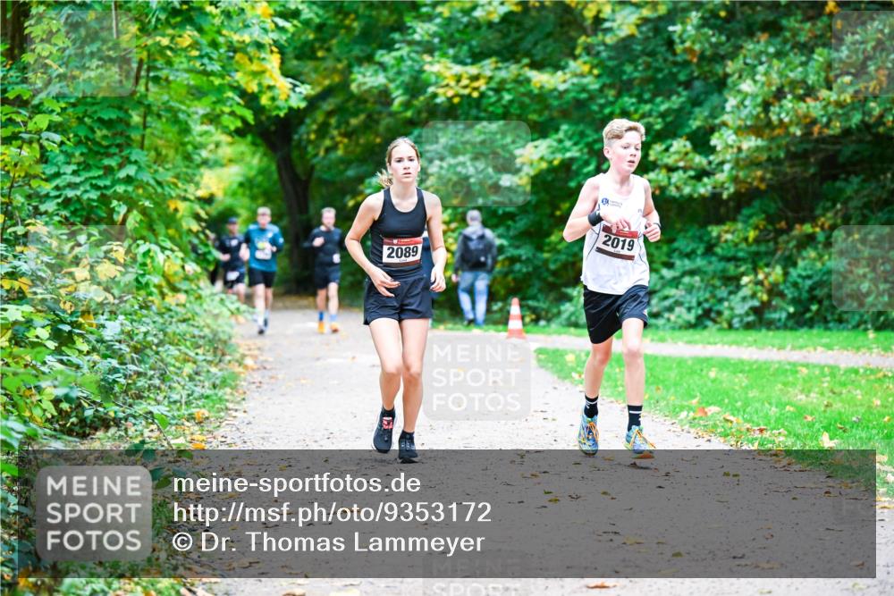 12.10.2025 - Bramfelder Halbmarathon 2025 Dr. Thomas Lammeyer http://msf.ph/oto/9353172 12.10.2025 10:46:06 Laufen 2089, 2019 meine-sportfotos.de