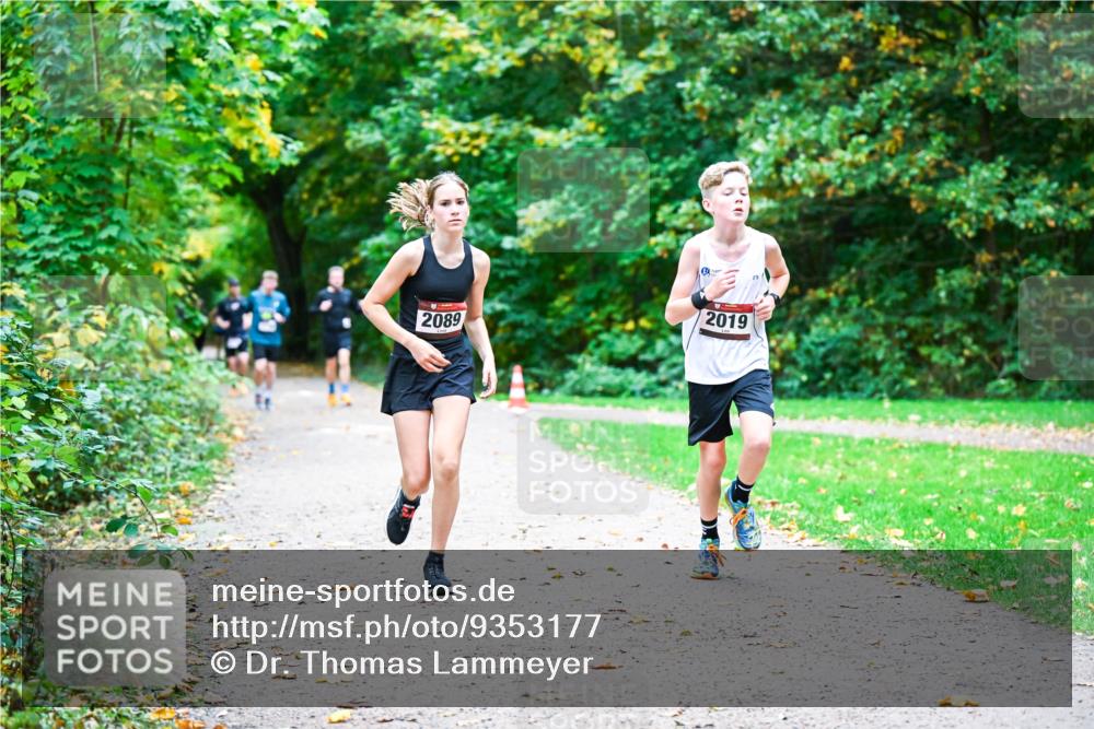 12.10.2025 - Bramfelder Halbmarathon 2025 Dr. Thomas Lammeyer http://msf.ph/oto/9353177 12.10.2025 10:46:06 Laufen 2019, 2089 meine-sportfotos.de