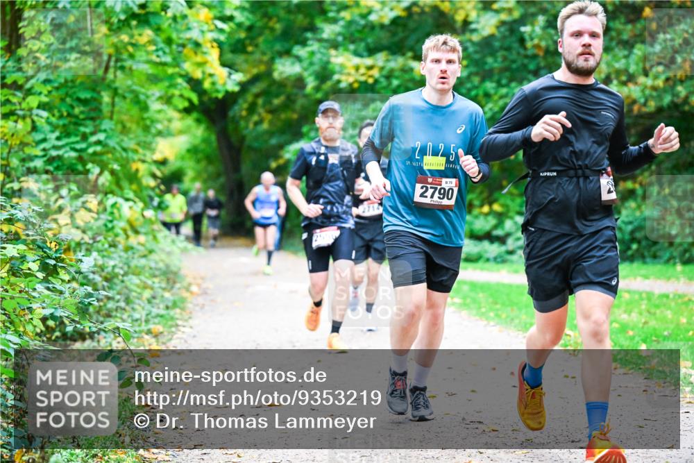 12.10.2025 - Bramfelder Halbmarathon 2025 Dr. Thomas Lammeyer http://msf.ph/oto/9353219 12.10.2025 10:46:14 Laufen 2025, 39, 875, 2790 meine-sportfotos.de