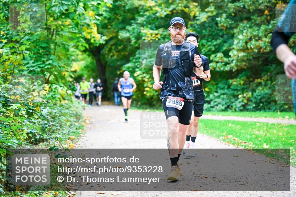 12.10.2025 - Bramfelder Halbmarathon 2025 Dr. Thomas Lammeyer http://msf.ph/oto/9353228 12.10.2025 10:46:16 Laufen 14, 2556, 31 meine-sportfotos.de
