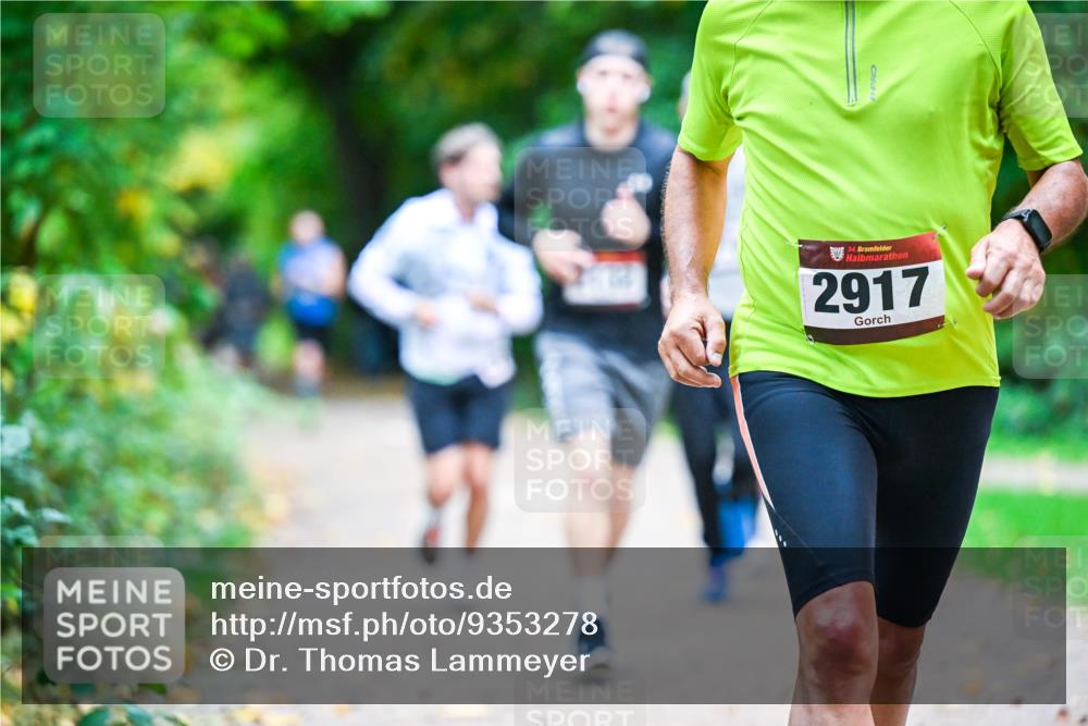 12.10.2025 - Bramfelder Halbmarathon 2025 Dr. Thomas Lammeyer http://msf.ph/oto/9353278 12.10.2025 10:46:26 Laufen 34, 2917 meine-sportfotos.de