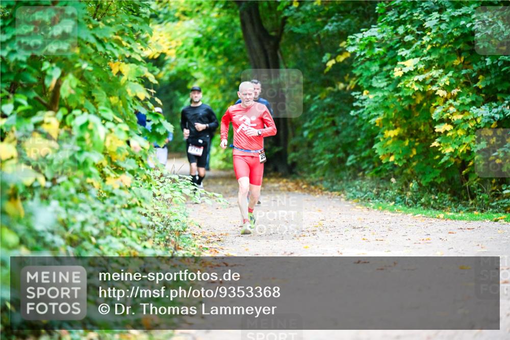 12.10.2025 - Bramfelder Halbmarathon 2025 Dr. Thomas Lammeyer http://msf.ph/oto/9353368 12.10.2025 10:46:46 Laufen 2747, 25 meine-sportfotos.de