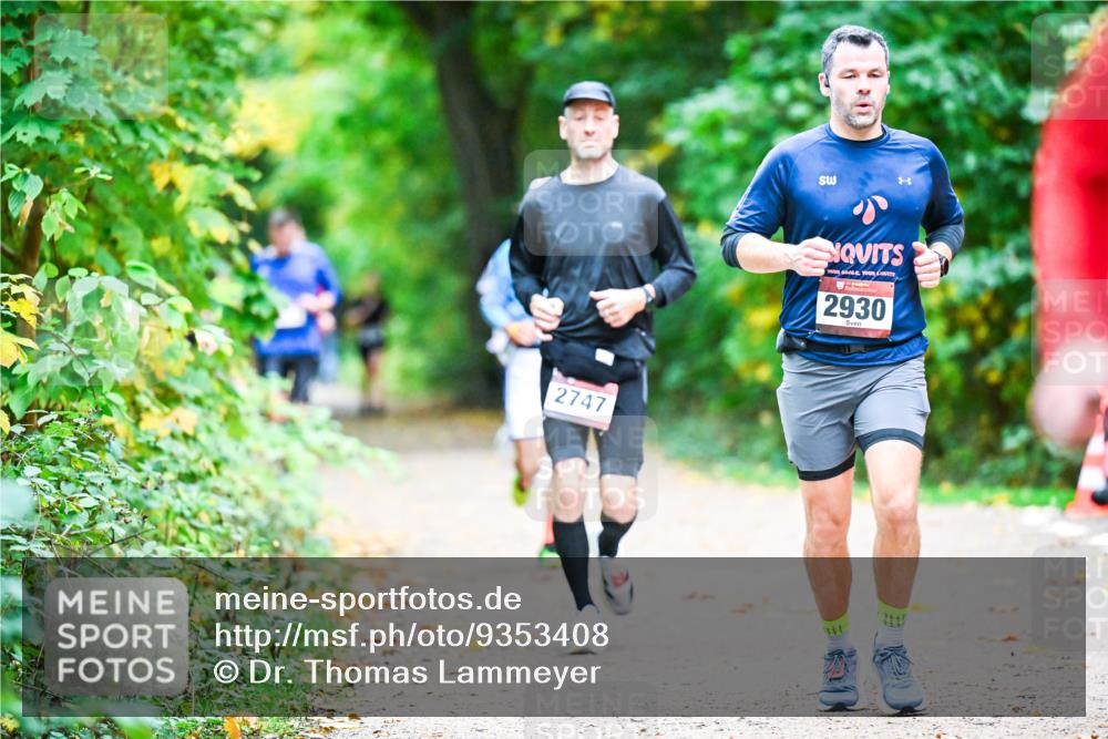 12.10.2025 - Bramfelder Halbmarathon 2025 Dr. Thomas Lammeyer http://msf.ph/oto/9353408 12.10.2025 10:46:54 Laufen 2747, 2930 meine-sportfotos.de