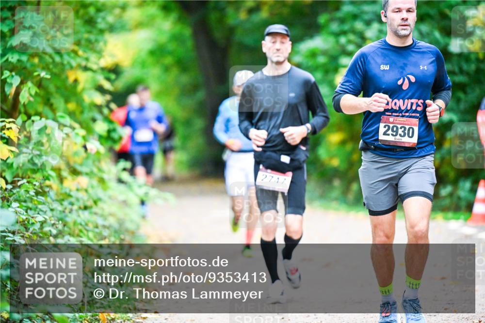 12.10.2025 - Bramfelder Halbmarathon 2025 Dr. Thomas Lammeyer http://msf.ph/oto/9353413 12.10.2025 10:46:54 Laufen 2747, 2930 meine-sportfotos.de