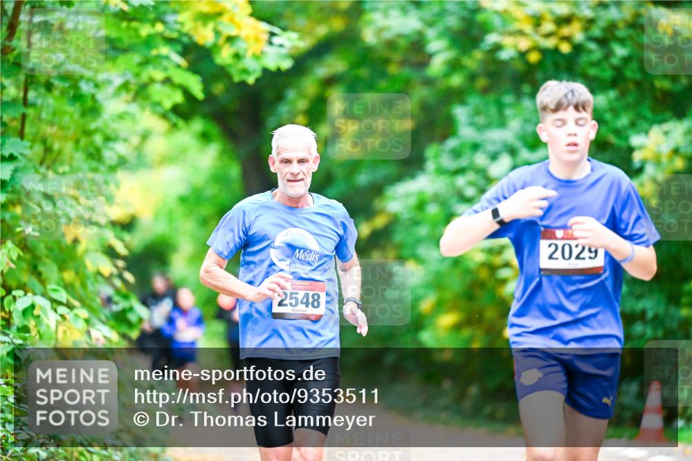 12.10.2025 - Bramfelder Halbmarathon 2025 Dr. Thomas Lammeyer http://msf.ph/oto/9353511 12.10.2025 10:47:11 Laufen 2548, 2029 meine-sportfotos.de