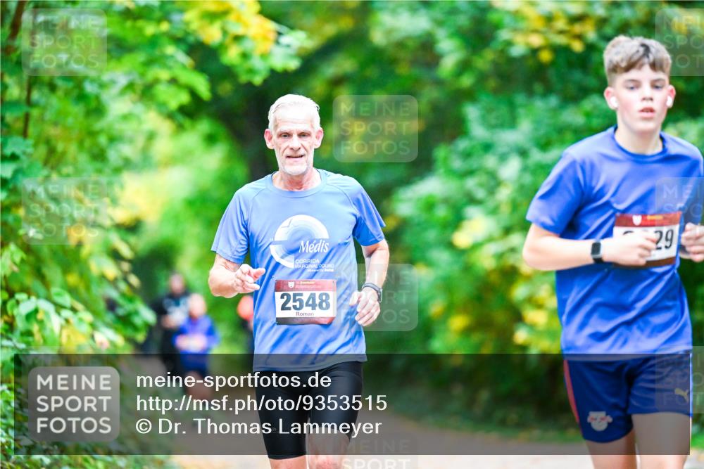 12.10.2025 - Bramfelder Halbmarathon 2025 Dr. Thomas Lammeyer http://msf.ph/oto/9353515 12.10.2025 10:47:11 Laufen 2548, 29 meine-sportfotos.de