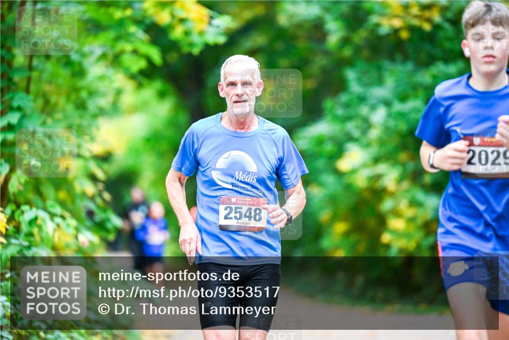 12.10.2025 - Bramfelder Halbmarathon 2025 Dr. Thomas Lammeyer http://msf.ph/oto/9353517 12.10.2025 10:47:11 Laufen 2548, 2029 meine-sportfotos.de