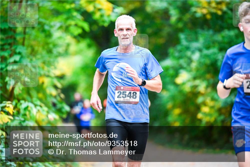 12.10.2025 - Bramfelder Halbmarathon 2025 Dr. Thomas Lammeyer http://msf.ph/oto/9353518 12.10.2025 10:47:12 Laufen 34, 2548, 2 meine-sportfotos.de
