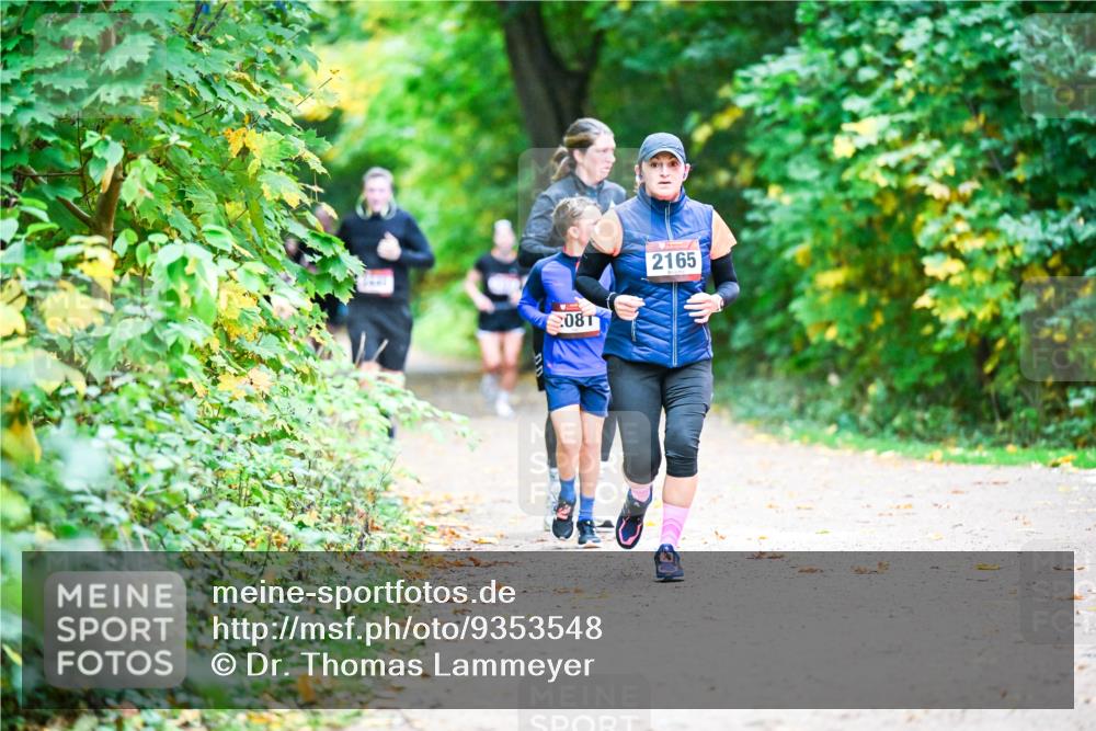 12.10.2025 - Bramfelder Halbmarathon 2025 Dr. Thomas Lammeyer http://msf.ph/oto/9353548 12.10.2025 10:47:17 Laufen 081, 2165 meine-sportfotos.de